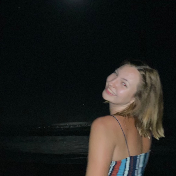 Meet your Posher, Kimmychanga - Picture 2 of 4